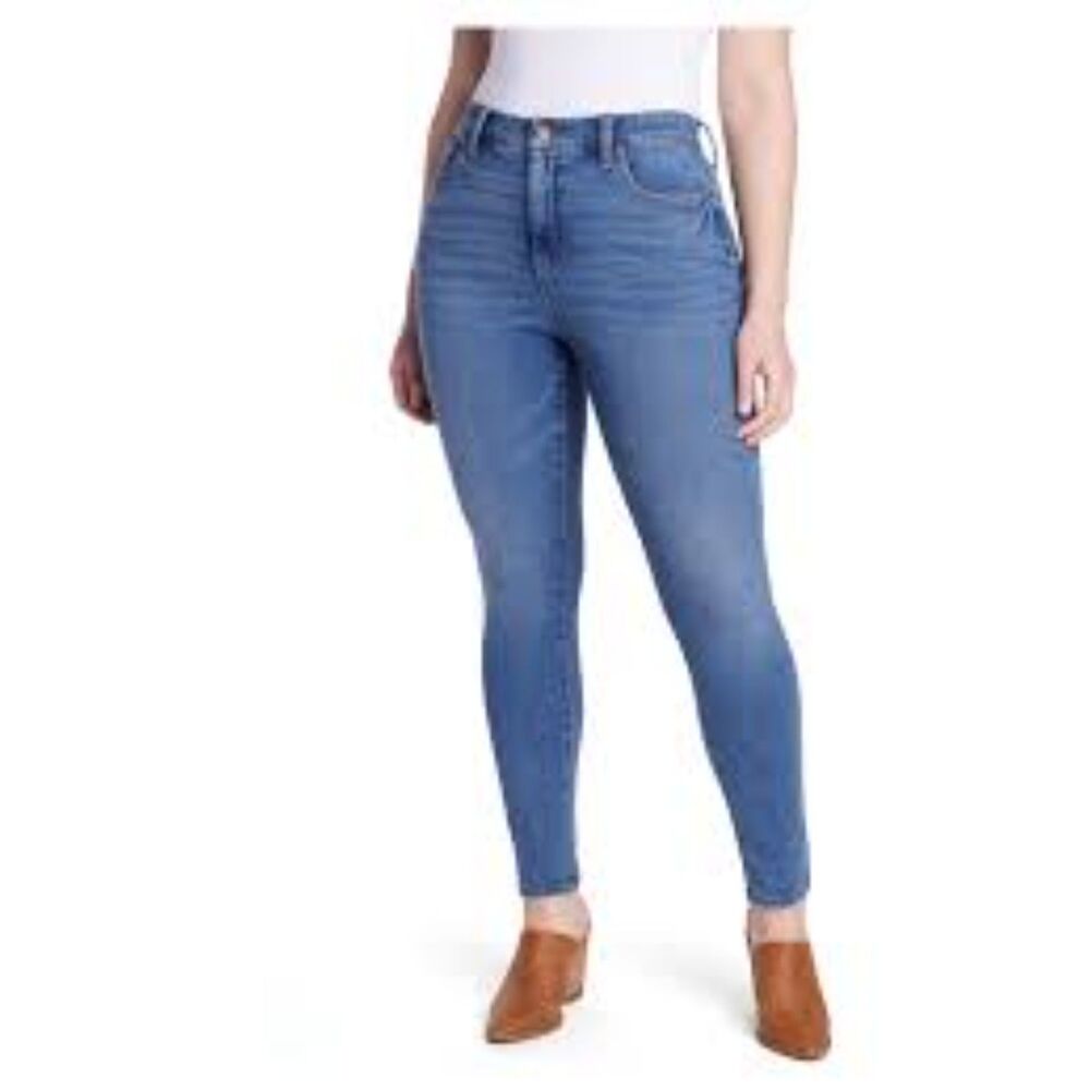 Time and Tru Skinny Jeans Mid Rise Light Wash Stretch Denim Pants Womens sz: 8